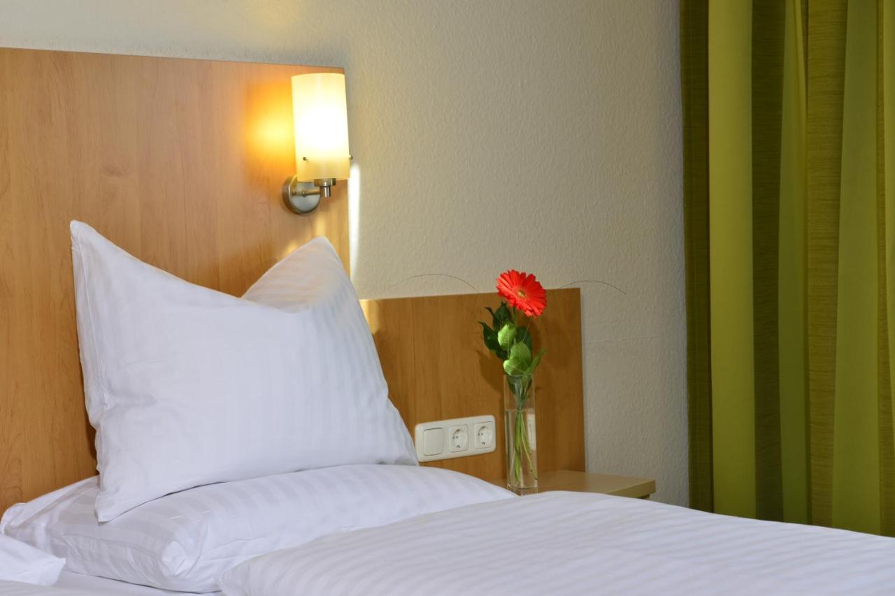 Plaza Inn Leonberg Kültér fotó