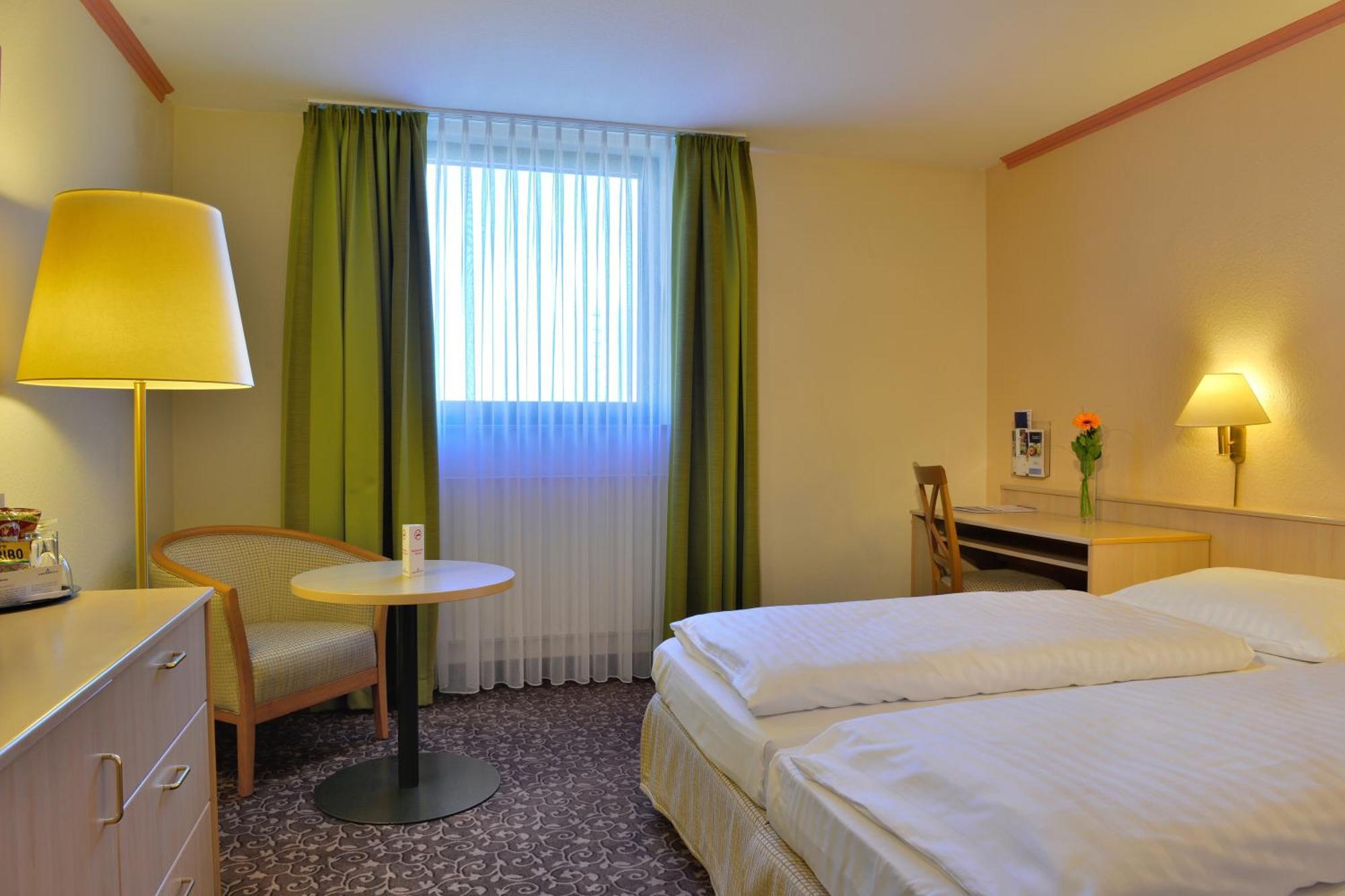 Plaza Inn Leonberg Kültér fotó