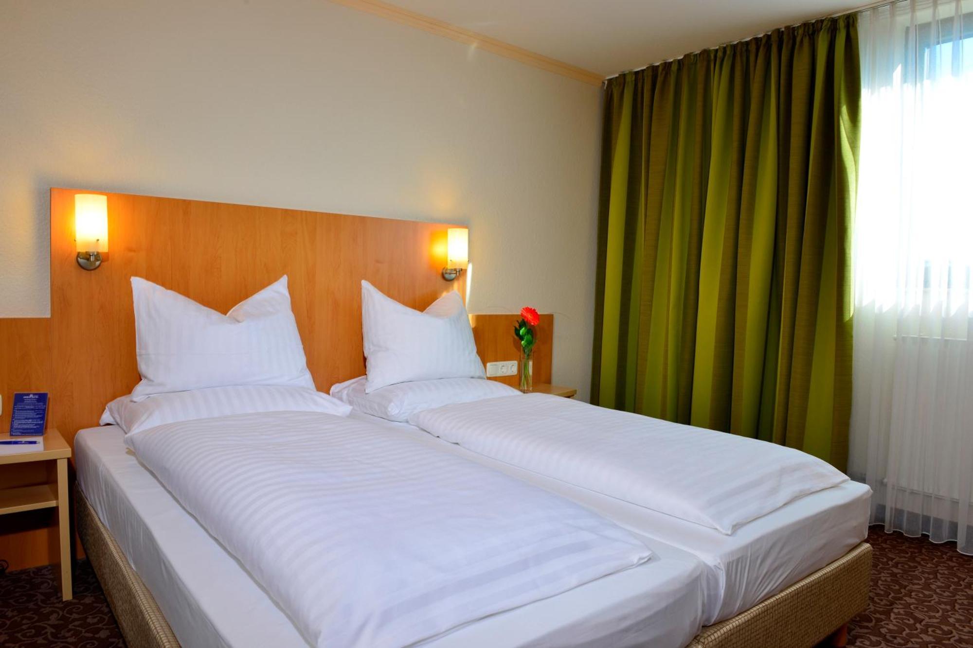 Plaza Inn Leonberg Kültér fotó